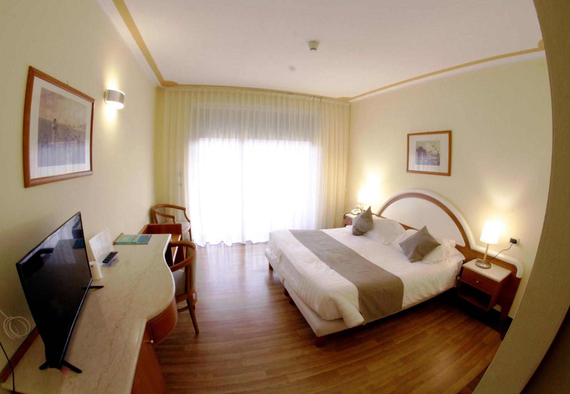 La Fonte Hotel Ome Εξωτερικό φωτογραφία