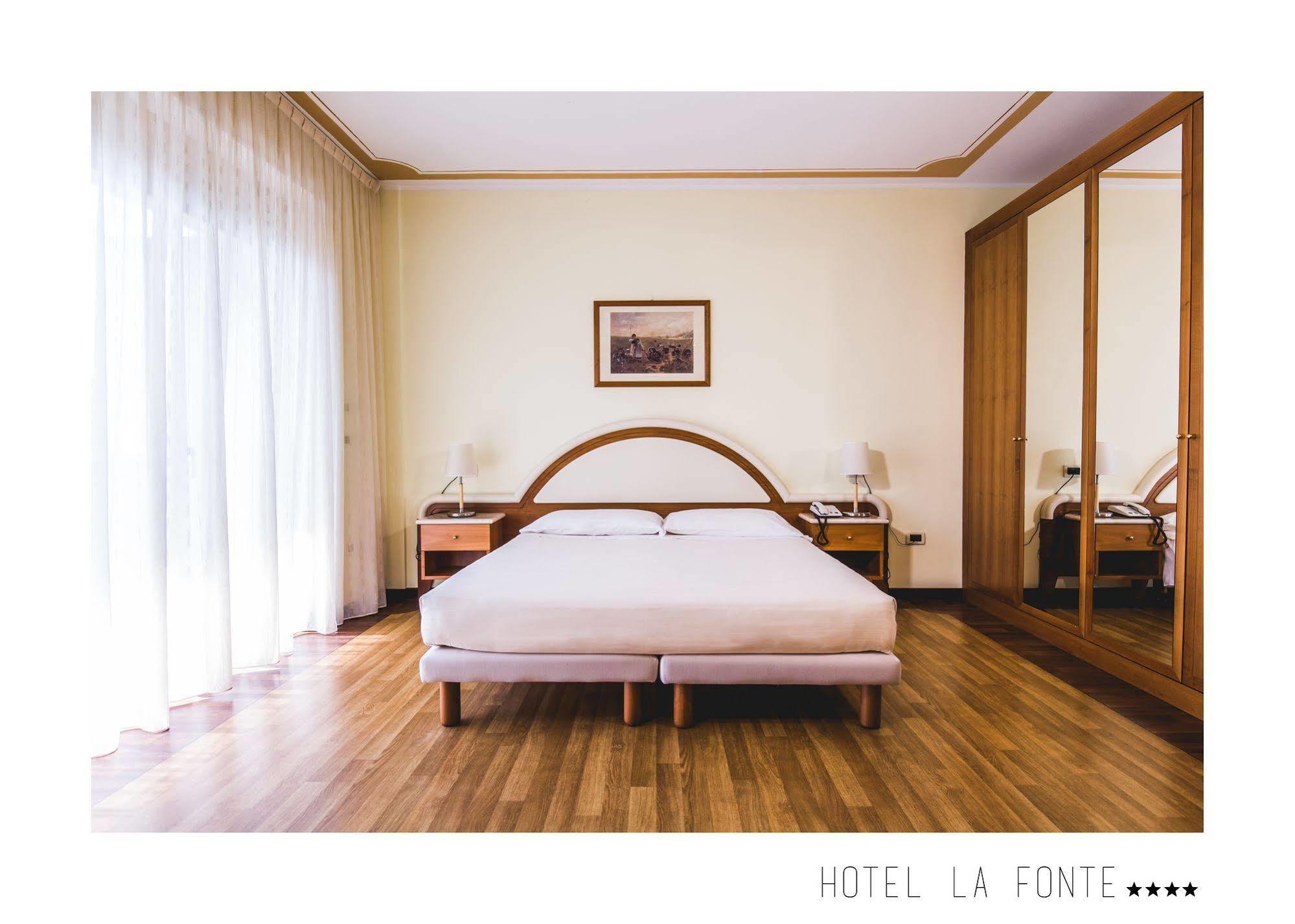 La Fonte Hotel Ome Εξωτερικό φωτογραφία