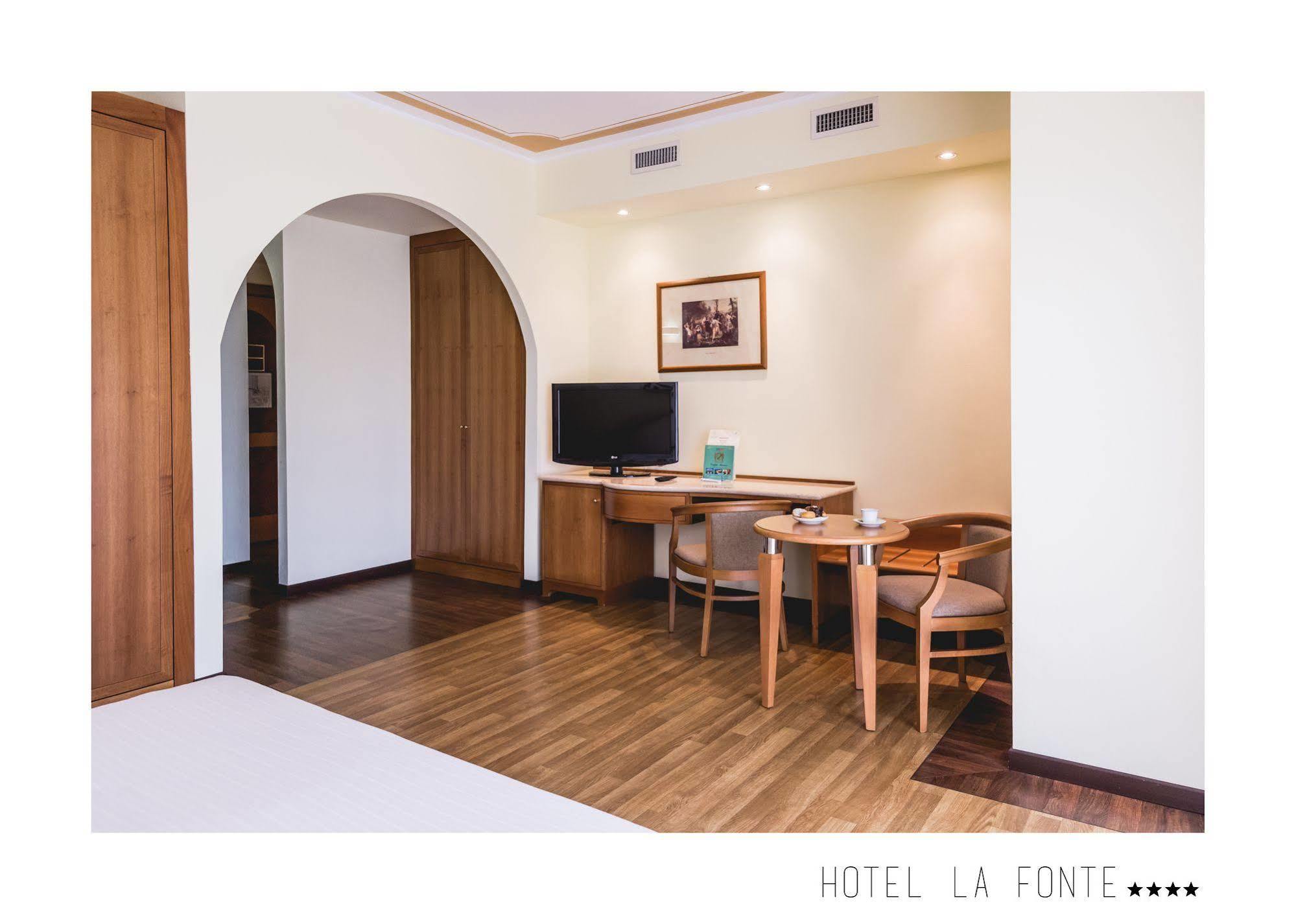 La Fonte Hotel Ome Εξωτερικό φωτογραφία