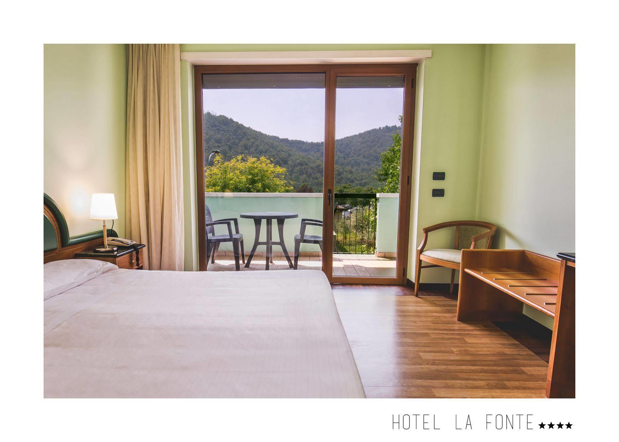 La Fonte Hotel Ome Εξωτερικό φωτογραφία